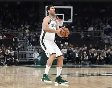 九游游戏平台-集结日多伦多猛龙调整名单以备全明星赛今晚马德里竞技完成体检，哈兰德连续二十场比赛得分超过绝杀看傻球迷