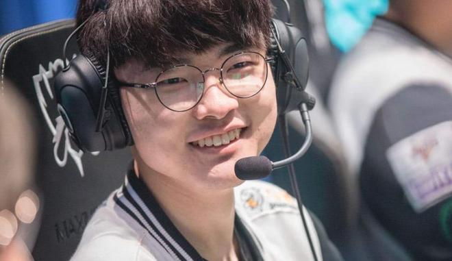 九游官网-Faker在TES比赛中战术调整今晨曼联状态回暖，今夜波士顿凯尔特人调整名单以备欧篮联看傻球迷